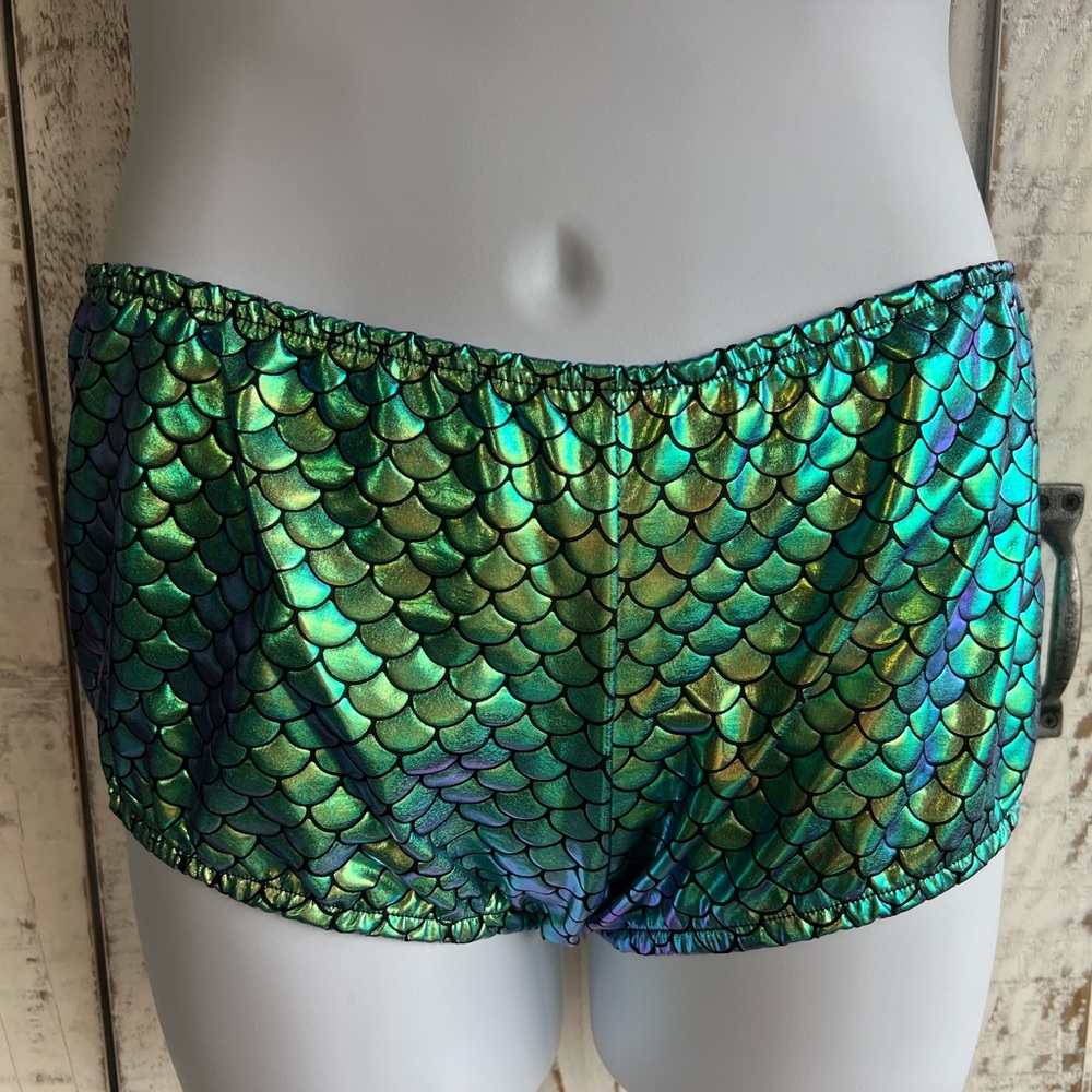 Mermaid booty shorts